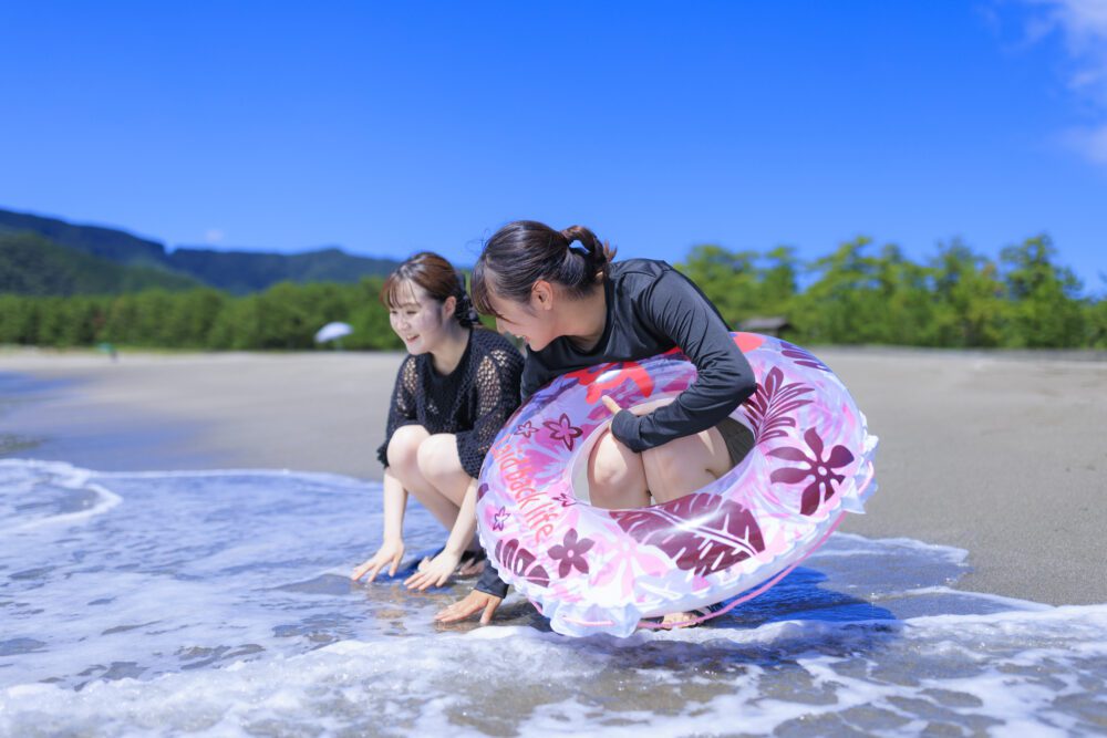 Enjoy the beautiful sea and glamping! Photogenic Women's Trip in Shimanto Town